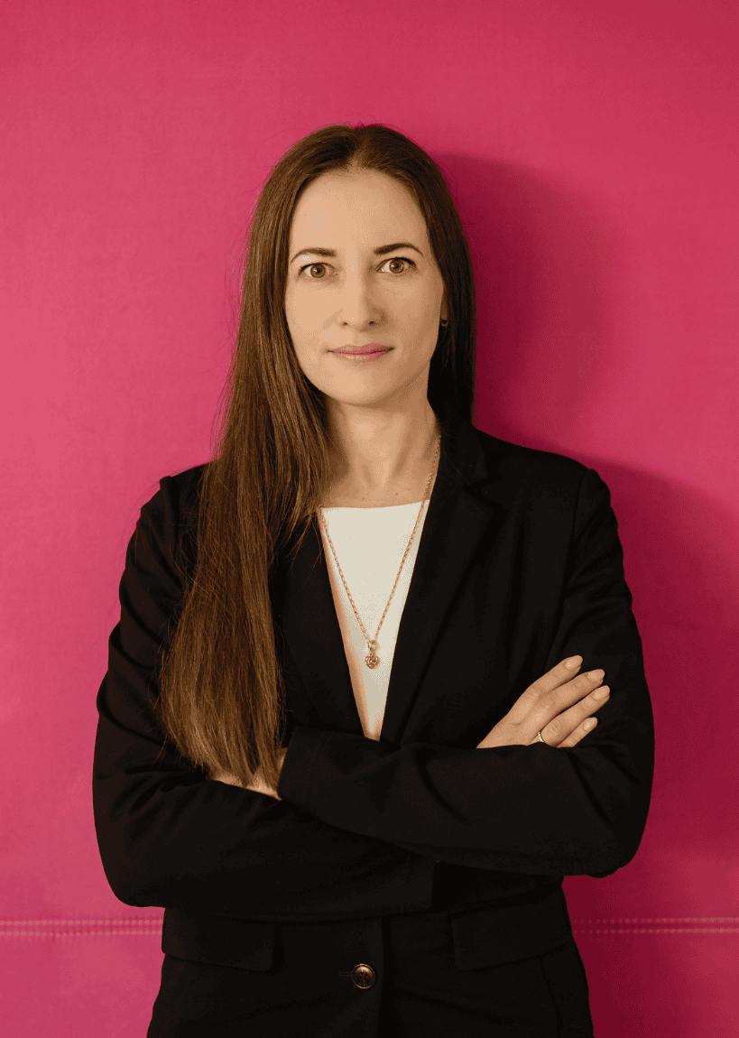 Kateryna Uspenska leads clinical trial management and clinical project management, guiding sponsors through study protocol design, regulatory compliance, and clinical study execution from concept to final study report.